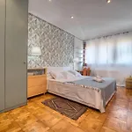 En Gros, Zurriola Apartament